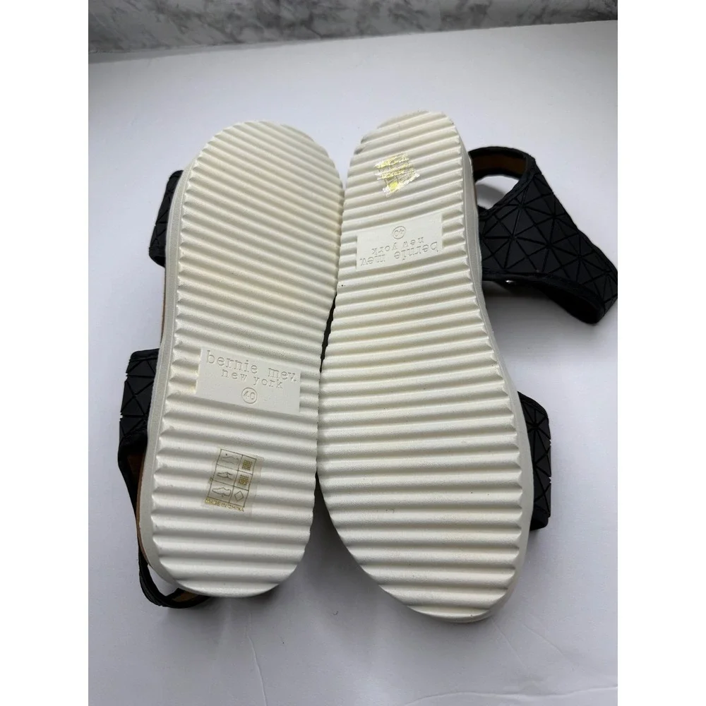 Bernie Mev New York Black Geometric Triangle‎ Platform Slingback Sandals Size 40